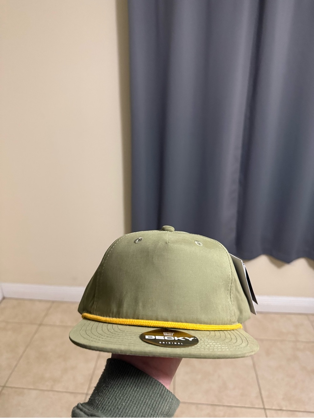 DECKY hat  Snapback Hat with Yellow Rope